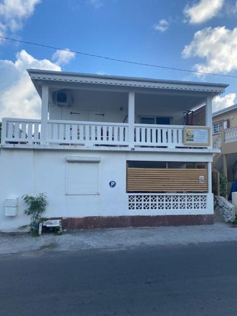 Akunamatata Guest House Grand Case Exterior photo